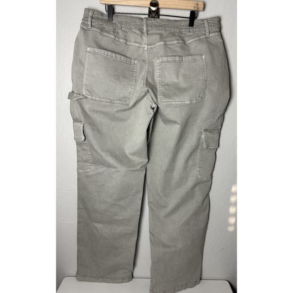 Lularoe Womens Utility Cargo Pants Jeans Size 32 Gray Soft Stretch Twill Smooth - Picture 2 of 4